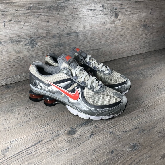 nike shox experience 2